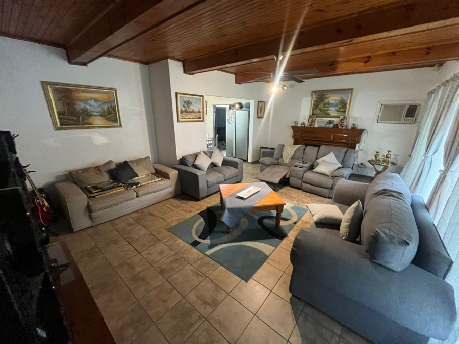 4 Bedroom Property for Sale in Protea Park North West
